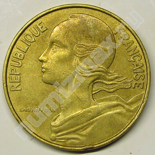 Монета: 10 сентимов 1974 г. (аверс)